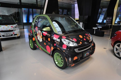 benz_electric_anime_car_2612.jpg