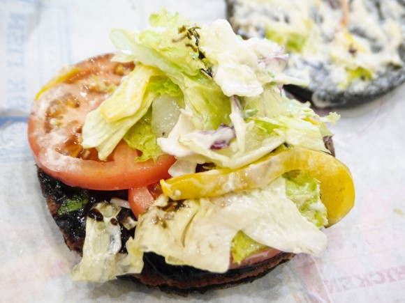 burger_king_negra_japon_japonpop_04.jpg