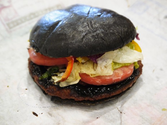 burger_king_negra_japon_japonpop_08.jpg