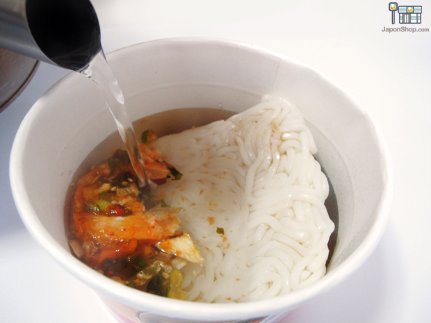udon-coreanos-kimchi-japonshop010.png