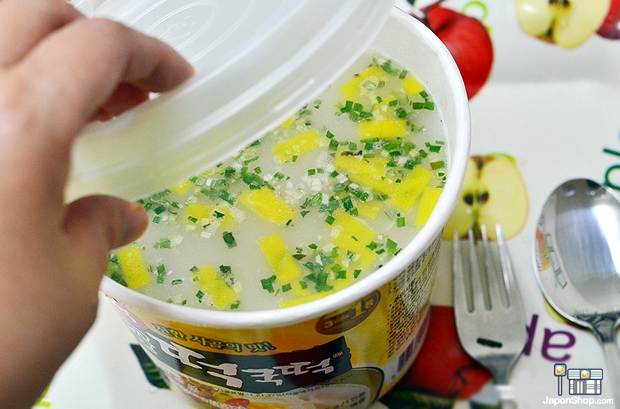 tteokguk-comida-coreana-japonshop06.png