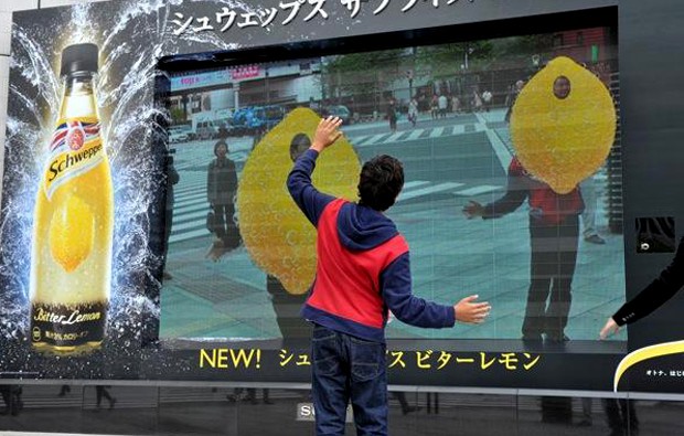 Schweppes-ginza-japonshop03.jpg