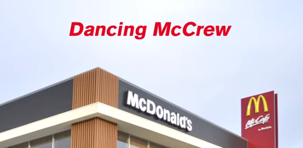 baile-macdonalds-japonshop-japon.png