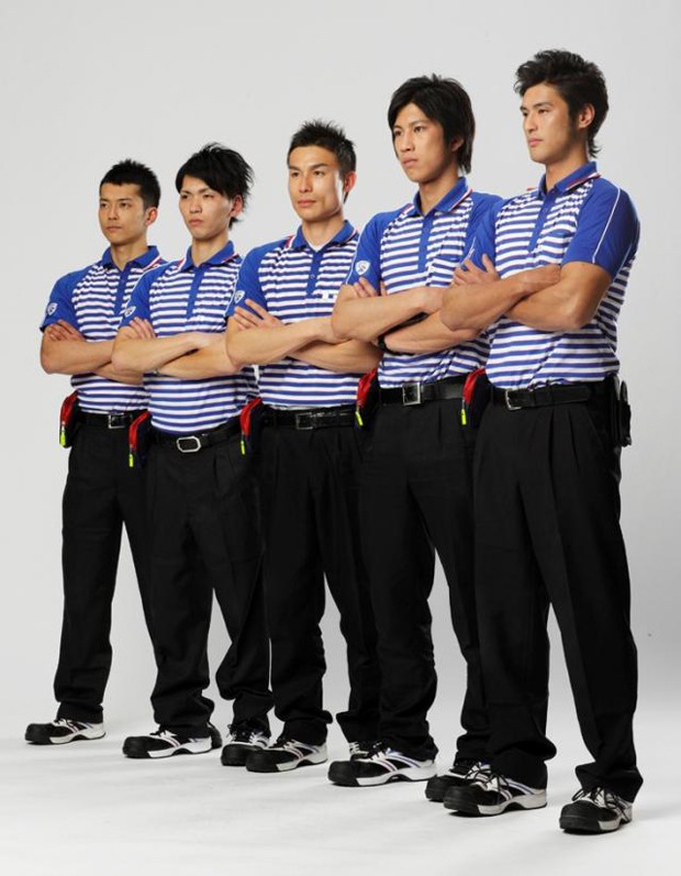 mensajeros-guapos-japonshop.jpg