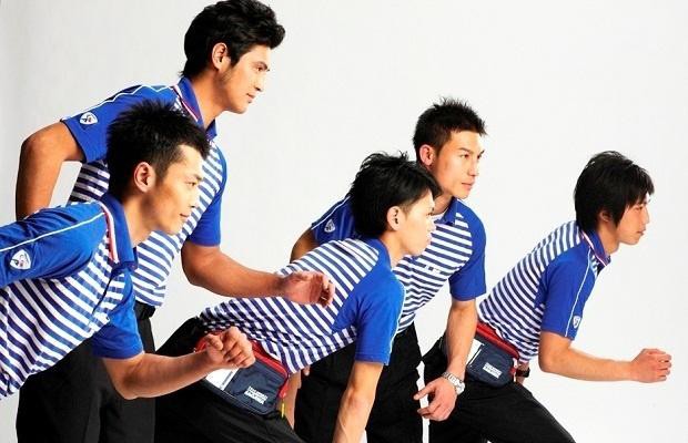 mensajeros-guapos-japonshop01.jpg
