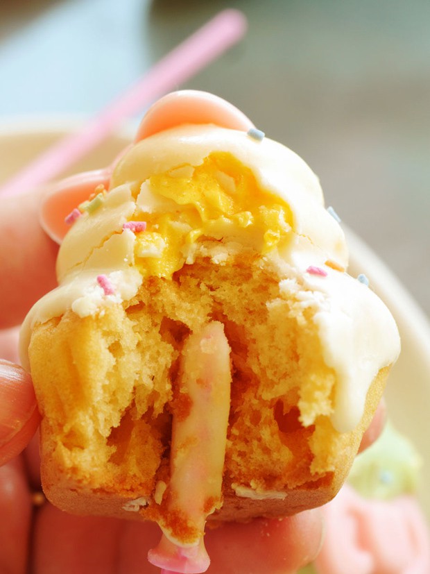 mr-donuts-hello-kitty-japonshop018.jpg