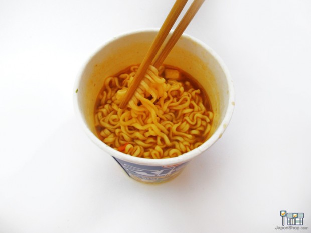 ramen-coreano-jin-blue-015japonshop.com_-620x465.jpg