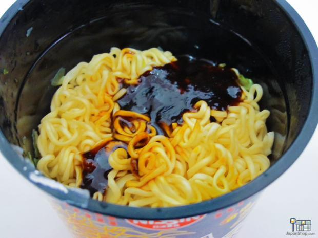 yakisoba-nissin-wok-japonshop022-620x465.png