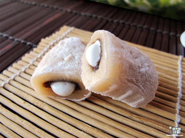 mochi-milk-azuki-japonshop02-620x465.png