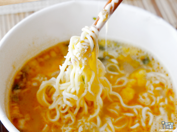 demae-ramen-pollo-queso-japonshop-620x465.png