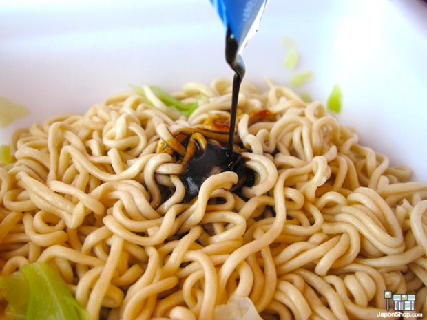 yakisoba-tokyo-asakusa-japones-japonshop013-620x465.png