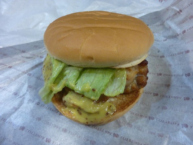 hamburguesa-lotteria-chocolate-japon-japonshop04.jpg