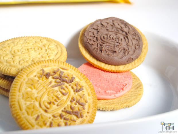 galletas-oreo-golden-triple-double-neapolitan-fresa-chocolate-japonshop011-620x465.png
