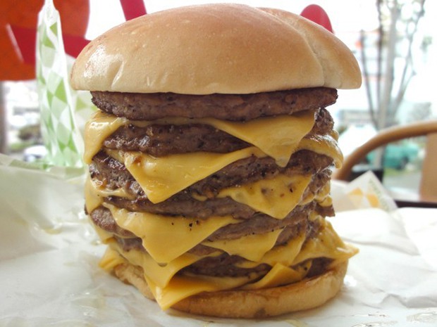 hamburguesas-ataque-a-los-titanes-japon-japonshop03.jpg