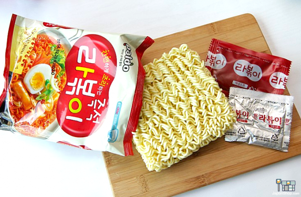 ramen-coreano-japones-topokki-japonshop-620x405.png