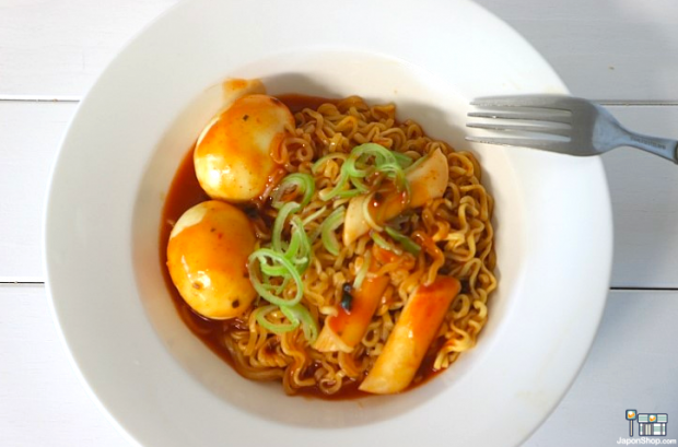 ramen-coreano-japones-topokki-japonshop010-620x409.png
