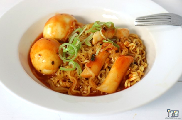 ramen-coreano-japones-topokki-japonshop07-620x409.png