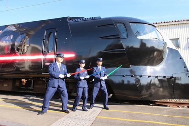tren_de_star_wars_japonpop_02-620x414.jpg