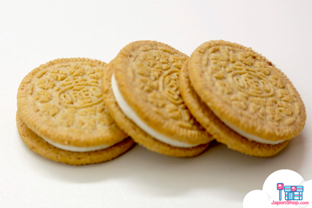 Cinnamon-Bun-Oreos-japonshop02-620x413.png