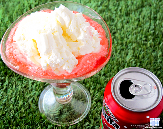 fanta-helado-fresa-japonshop010-620x491.png