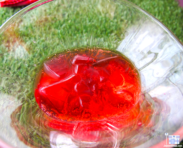 fanta-helado-fresa-japonshop011-620x503.png