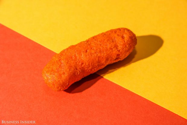 burger-king-mac-n-cheetos-7-620x414.jpg