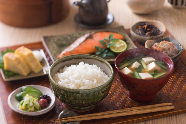 Japanese-breakfast-GettyImages-172597355-5877eeb73df78c17b646f205-620x413.jpg