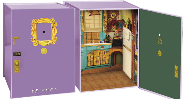 friends-cafe-tokyo-japan-collaboration-japanese-dvd-blueray-disc-anniversary-tv-comedies-ginza-central-perk-3.jpg