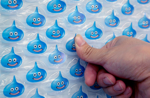 slime-bubble-wrap-shinjuku-station-poster-dragon-quest-heroes-2-620x408.jpg