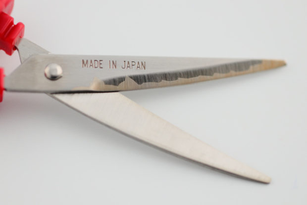 Katana-Tijeras-Japonshop-2-620x414.jpg
