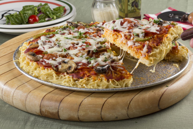 Ramen-Pizza-620x414.jpg