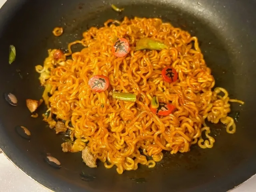 japonshop-pizza-ramen-blog-1-1.png