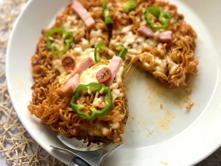 japonshop-pizza-ramen-blog-4-1.png