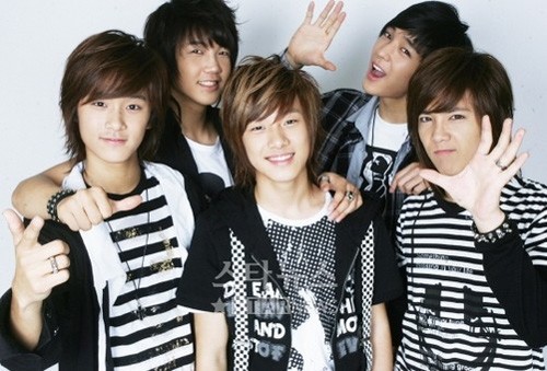 K-Pop Weekend: FT. Island-Love Love Love