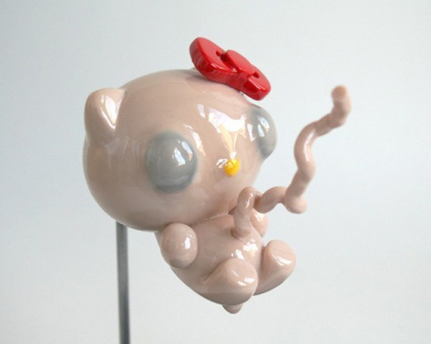 Feto y Esqueleto de "Hello Kitty"