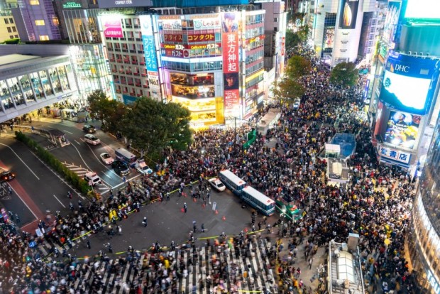Halloween en Tokyo en pleno Shibuya ambientazo a tope!