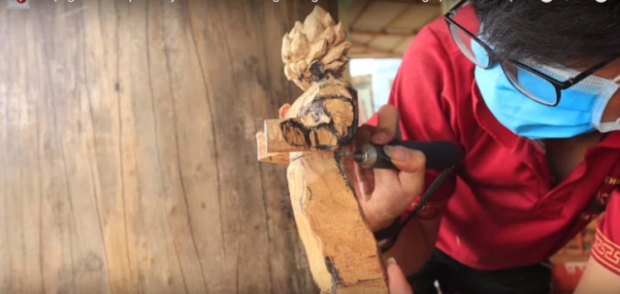Time-lapse de escultura increíble de Goku