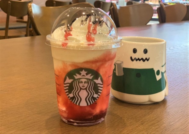 Colección Halloween en Starbucks y Japonshop