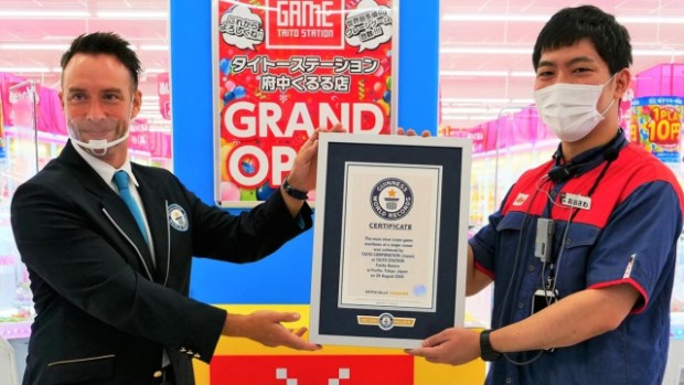 ¡Taito Station, el local con más máquinas de gancho del mundo!