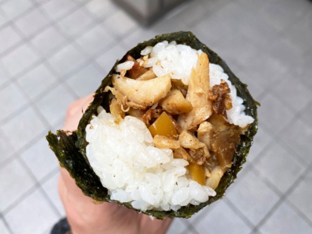 En Akihabara Star Kebab sushi roll