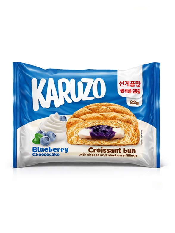 Bollo estilo Meronpan de Crema de Cheese Cake y Arándanos 82 g.