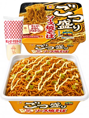 Fideos Yakisoba Matsuri con Mayonesa Kewpie 171g.